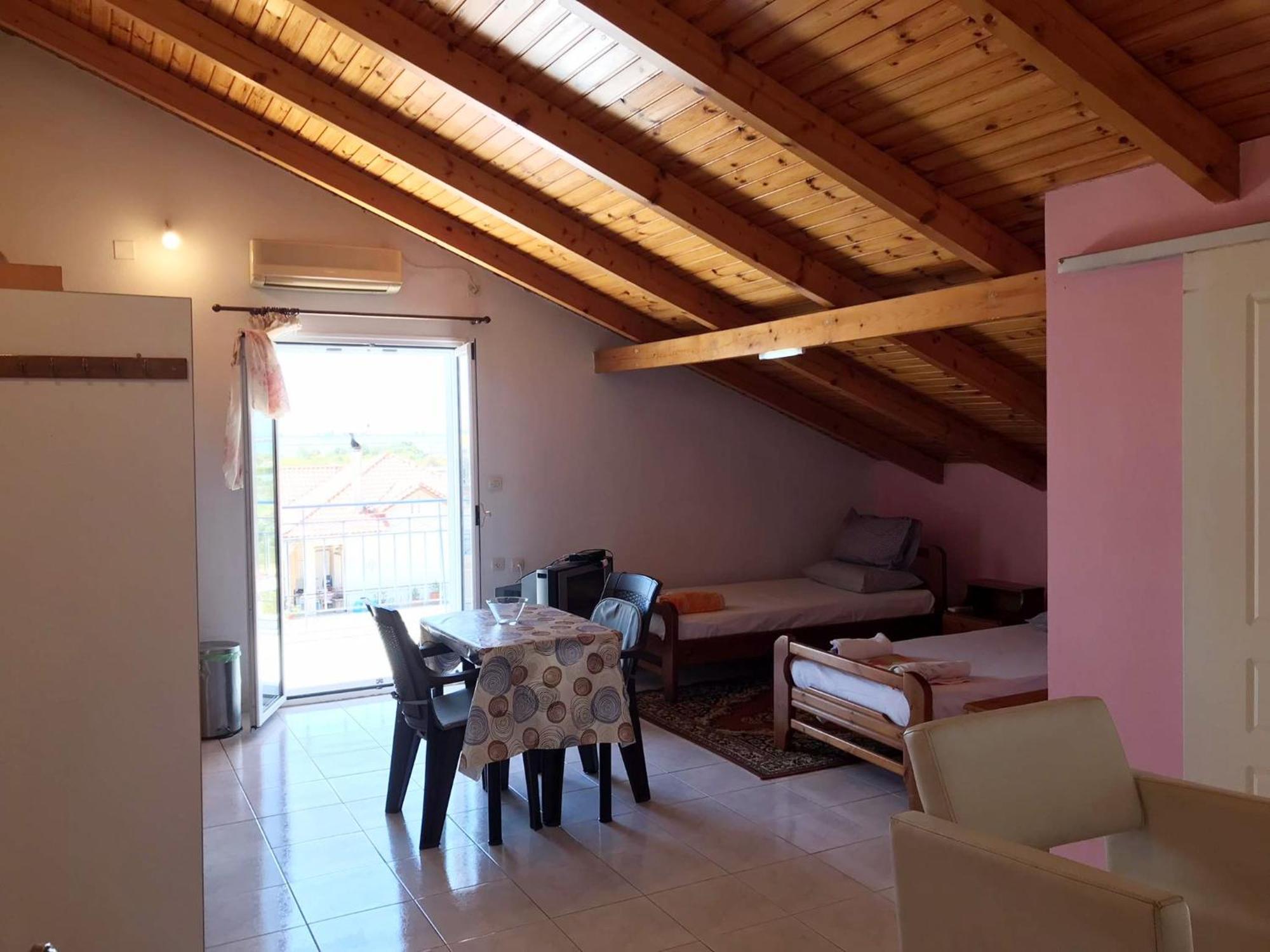 Ion Apartments Messolonghi Double Room Sea View Loft Mesolóngion المظهر الخارجي الصورة